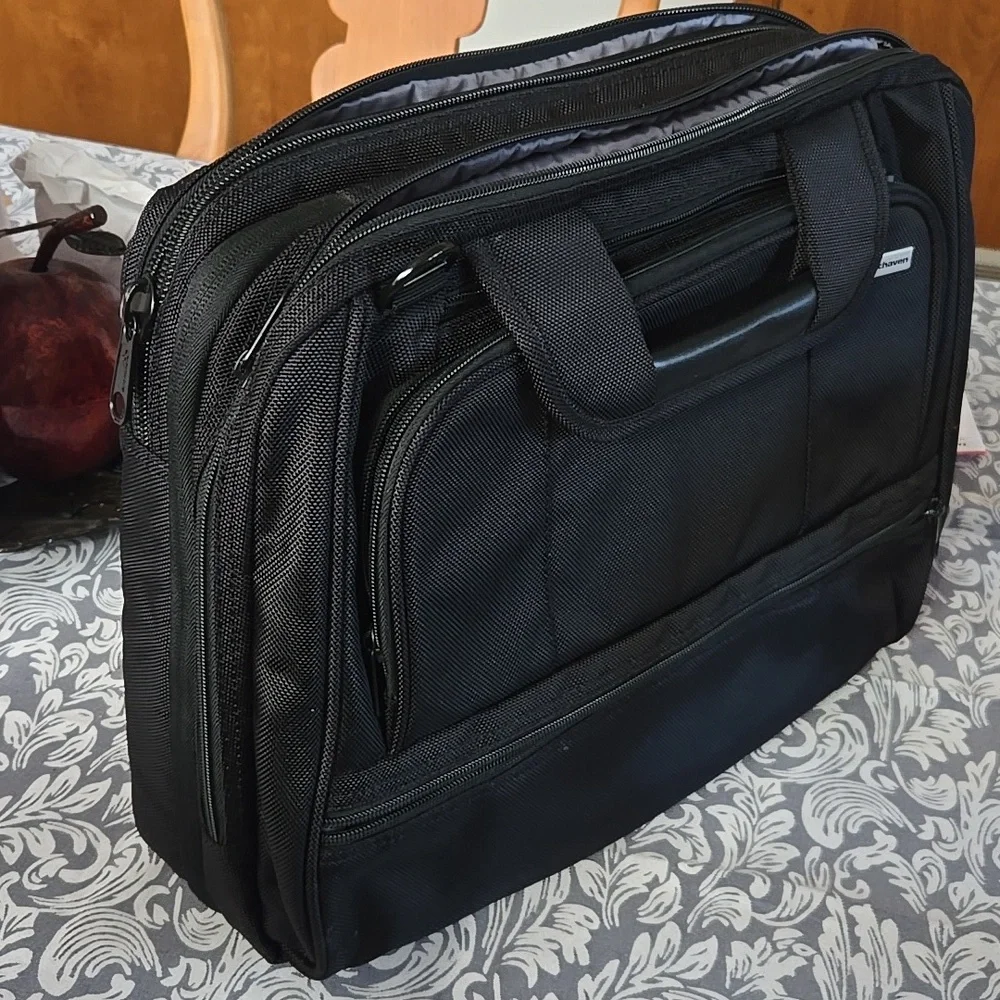Briefcase - Picture 3 of 3